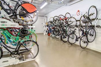 Bike storage & locker room